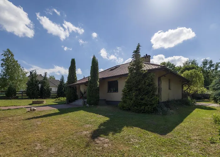 ヴィラ Forest W Poblizu Suntago Krzyzowka (Zyrardow)